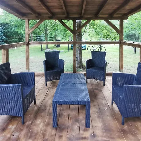 1 Bedroom Gorgeous In Pieniezno
